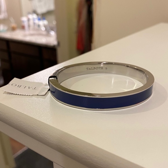 Talbots Classic Enamel Bracelet